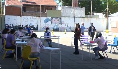 Balance positivo en la vuelta a clases: solo debieron aislar al 6% de las burbujas sociales