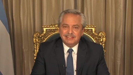 Sin anuncios puntuales, Alberto Fernández hizo una cadena nacional tras un año de pandemia