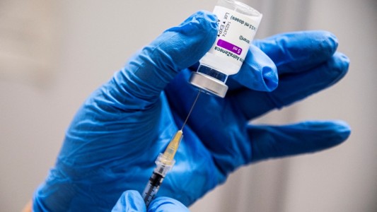 La autopsia descarta vínculo entre muerte de una mujer española y vacuna de AstraZeneca