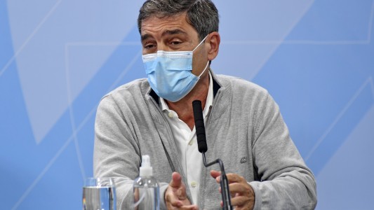 Quirós adelantó detalles de la vacunación adultos de 70 a 79 años