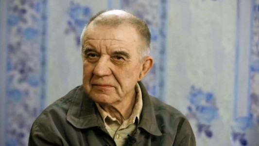 Polémica: critican entrevista a secuestrador y abusador de menores por "dar la palabra a un monstruo"