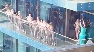 Dubái: varios detenidos por un video con decenas de mujeres desnudas en un balcón