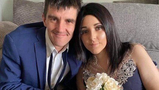 Una joven que tenía 4 hijos murió de cáncer tras recibir diagnóstico errado de menopausia precoz