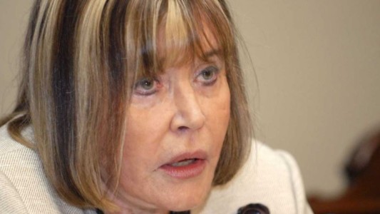 Servini se contagió coronavirus y advirtió: "Si no vacunan a todo el equipo no se pueden hacer las PASO"