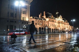 Controles en la zona metropolitana al entrar en vigor las nuevas restricciones por la pandemia