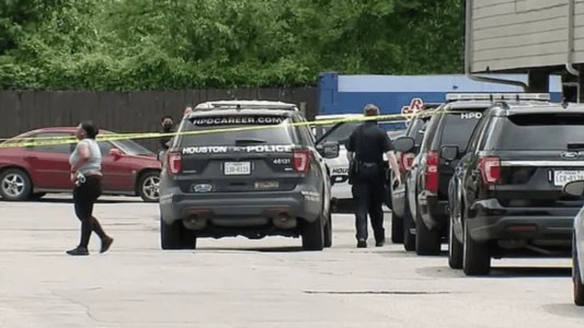 Nene de 3 años encontró un arma en su casa y mató de un disparo a su hermano de 8 meses