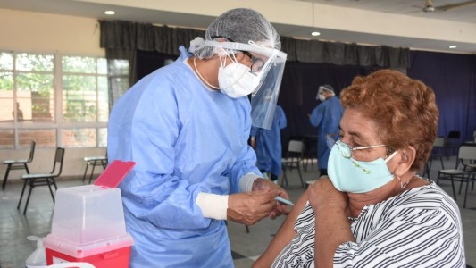 Estudio argentino: vacuna Sputnik genera anticuerpos en el 94% de quienes reciben una sola dosis