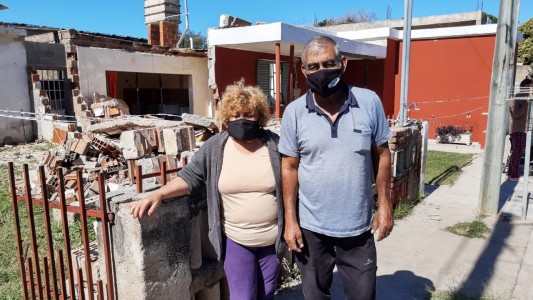 La casa se vino abajo y Anita y Miguel quedaron en la calle: ¿cómo colaborar?