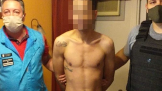 Detienen al peluquero femicida que apuñaló a su pareja delante de su hijo de 3 años en Flores