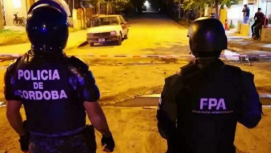 Los buscaban por un asesinato, los encontraron con casi mil dosis de droga