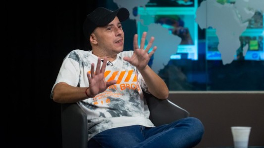 Dipy: “Si volvemos a fase 1 y los políticos no se bajan el sueldo, no pago ni un impuesto más”