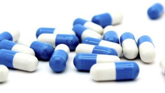 Pfizer diseña píldora para prevenir cuadros graves de COVID19