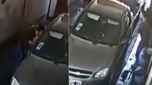 Video: dejó el auto para lavar y así se lo robaron