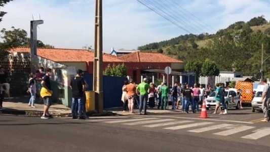 Adolescente mató a una docente y a tres nenes en un jardín de infantes en Brasil