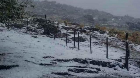 Las imágenes de la primera nevada del año en Córdoba