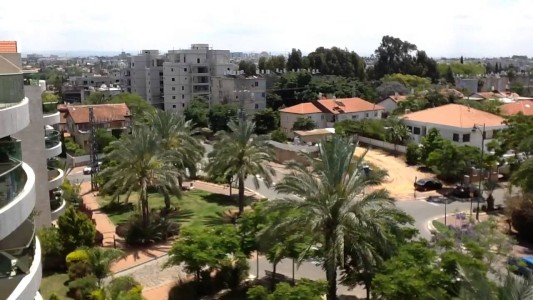 La "cepa andina" llegó a Israel y suspendieron las clases