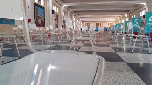 Se suspendió la vacunación hasta próximo aviso