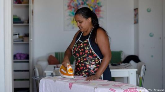 Empleadas domésticas: esenciales cuidado de personas
