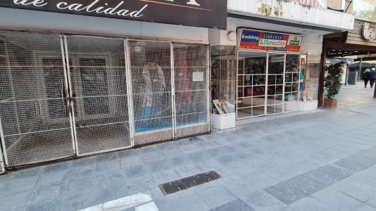 Llaryora anunció ayudas económicas para los sectores afectados por la pandemia