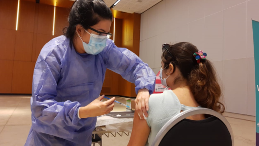 Abren un registro para personas que aún no fueron vacunadas