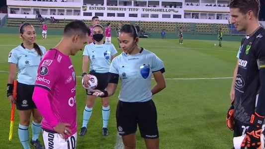 Histórica terna arbitral 100% femenina en un partido de la Copa Libertadores