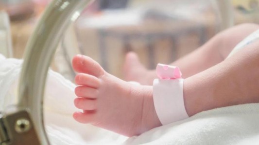 Los argumentos que dio la madre que le dio dióxido de cloro a su bebé por error