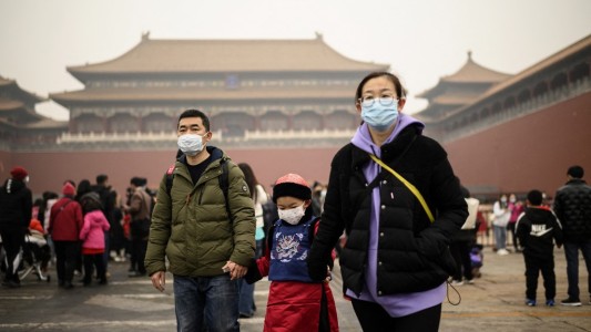 Autoridades chinas autorizan a las familias a tener tres hijos