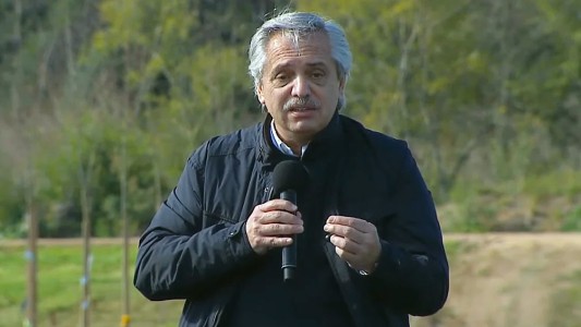 Fernández: "Estamos preocupados por la voracidad tremenda del coronavirus en el interior"