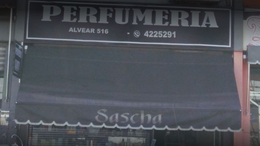 Investigan si un auto oficial participó de un robo