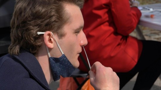 Variante Delta del coronavirus es 60% más contagiosa