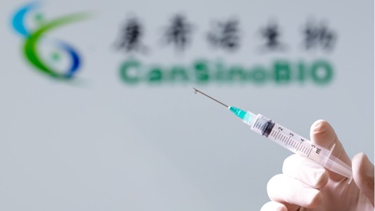 Coronavirus: Santa Fe comprará un millón de dosis de la vacuna Cansino