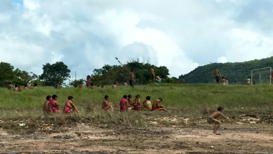Bolsonaro autoriza despliegue policial contra minería en reserva indígena