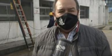 Su esposa sobrevivió al Covid-19 y agradeció pintando todo el hospital