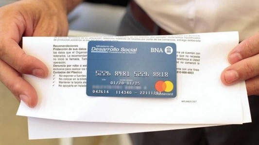 Potenciar Trabajo: confirman "aguinaldo" de 6 mil pesos para los anotados