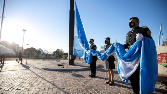 Córdoba conmemoró el Día de la Bandera en el Centro Cívico