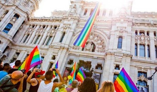 En respuesta a la UEFA, edificios de Múnich se adornarán con colores arcoíris