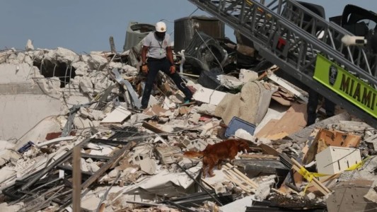 AHORA: Derrumbe en Miami: autoridades locales reportaron 4 muertes y 159 desaparecidos