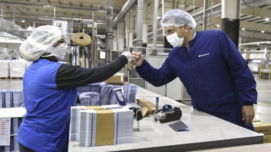 Massa: "Tenemos que transformar los planes sociales en planes de empleo"