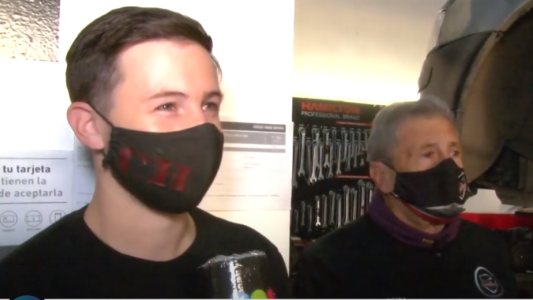 Le robaron todo, recibió una gran avalancha solidaria, reabrió su taller y ahora colabora con necesitados