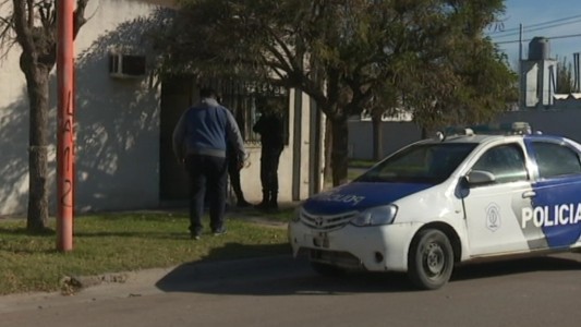 "Es algo horrible ver el revólver en la cabeza de tu hijo, estoy temblando todavía"