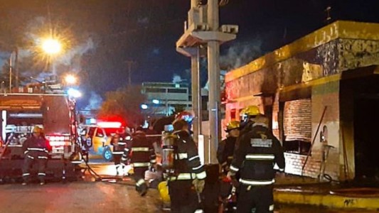 Incendio fatal en Arroyito: Murieron una beba y una adolescente