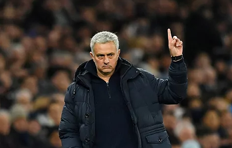 El nuevo DT de AS Roma Italia arrancó “limpiando” a varias figuras de la pretemporada