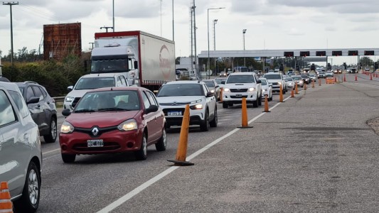 Vacaciones de invierno: Intenso movimiento en la Autopista Córdoba-Carlos Paz