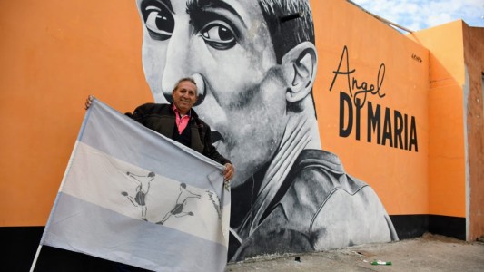 Un santuario para Di María en el club rosarino que lo vio nacer como futbolista