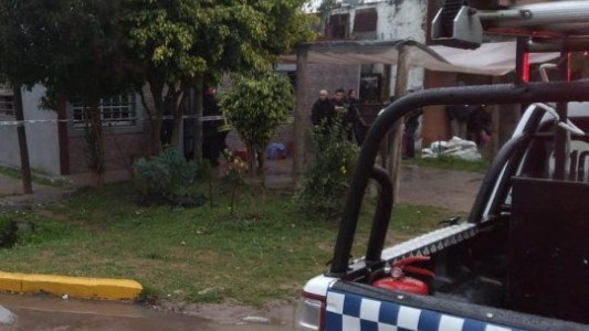 Una bebé de 1 año murió carbonizada en Berisso: su tía no pudo salvarla del incendio