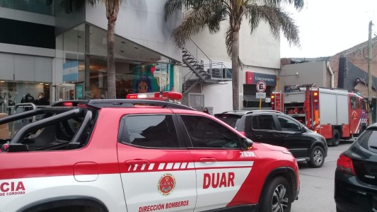 Río Cuarto: Cayó un ascensor desde un segundo piso con menores adentro