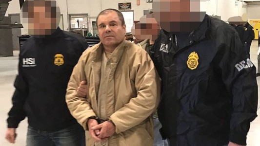 Video: filtran video del Chapo haciendo sentadillas semidesnudo en la cárcel