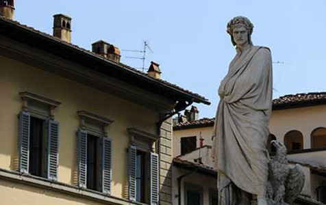 Abre una exposición homenaje a Dante en el castillo donde escribió La Divina Comedia