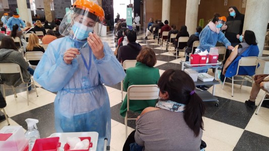 Testeos, vacunación sin turnos y lugares de inoculación: mirá todo lo que tenés que saber