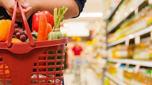 El Salario Mínimo Vital y Móvil no llega a cubrir la Canasta Básica Alimentaria